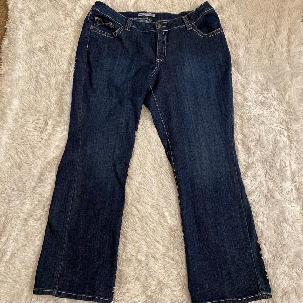 💙Like New💙 Lee Slender secret boot cut jeans